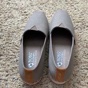 8.0 Tan Bob’s Slipons